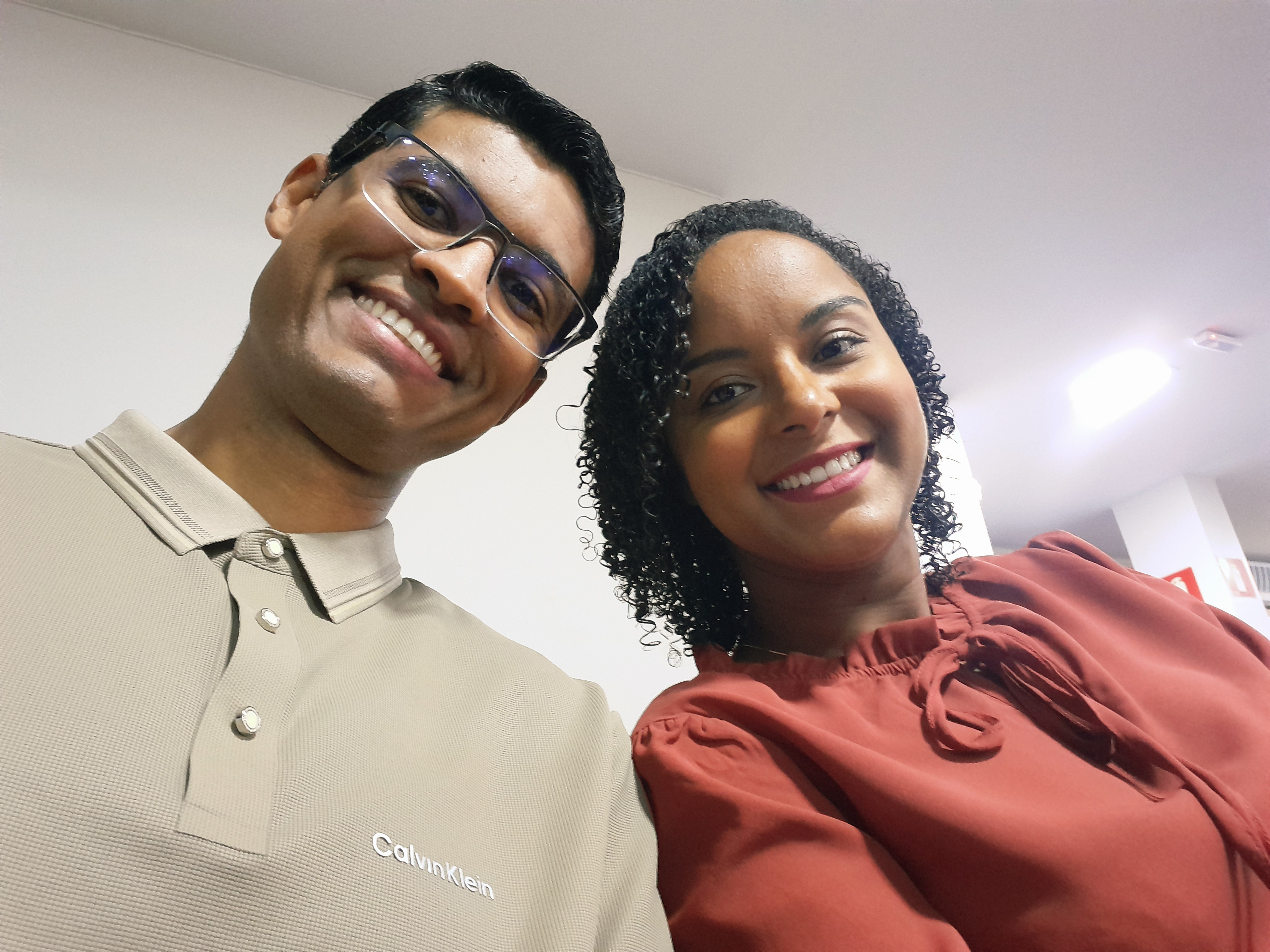 Wellington e Thaís, autores de O Quarto da Alegria